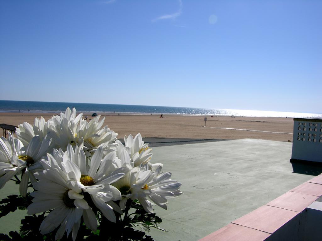 Apartamentos Calypso Punta Umbria Phòng bức ảnh